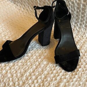 Chic Black Women's Block Heel Sandals